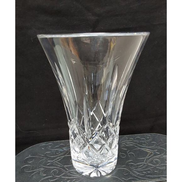 Waterford Floral Vase 7 78" Ashbourne pattern from 1996 Retail 109.00 - Picture 1 of 6